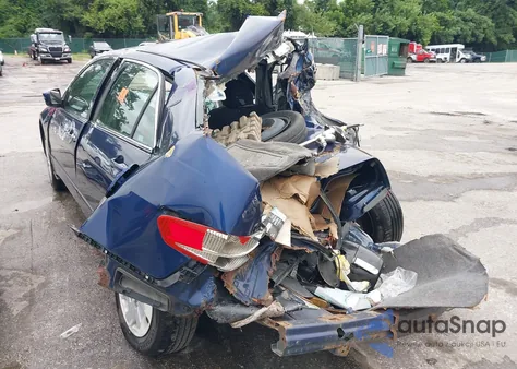 2003 Honda Accord Lx z USA, uszkodzony, nr VIN 1HGCM56323A060670